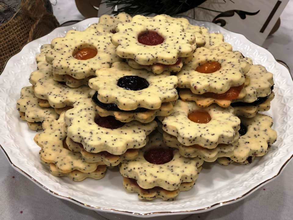 mpiskotamirmigkata Μπισκότα με παπαρουνόσπορο.