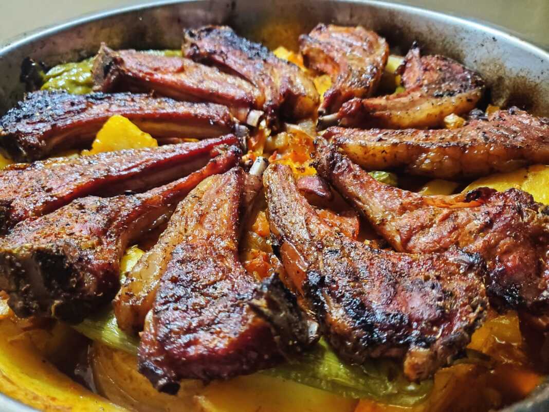 χοιρινά παϊδάκια στο φούρνο