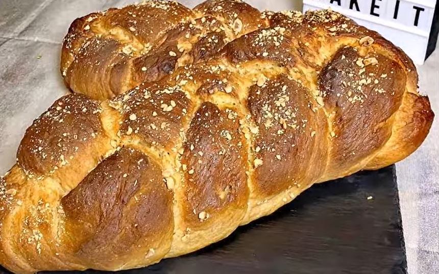 nistisima tsourekia Νηστίσιμα Αφράτα Τσουρέκια Αφρός!