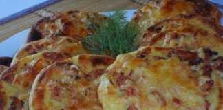 Πατατόπιτες με κοτόπουλο