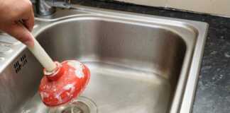 Αυτός είναι ο ευκολότερος τρόπος για να καθαρίσετε ένα σιφόνι χωρίς τη χρήση απορρυπαντικού!