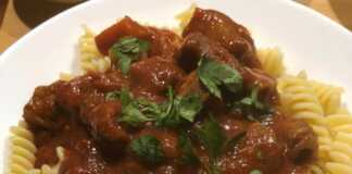 Μοσχάρι Κοκκινιστό