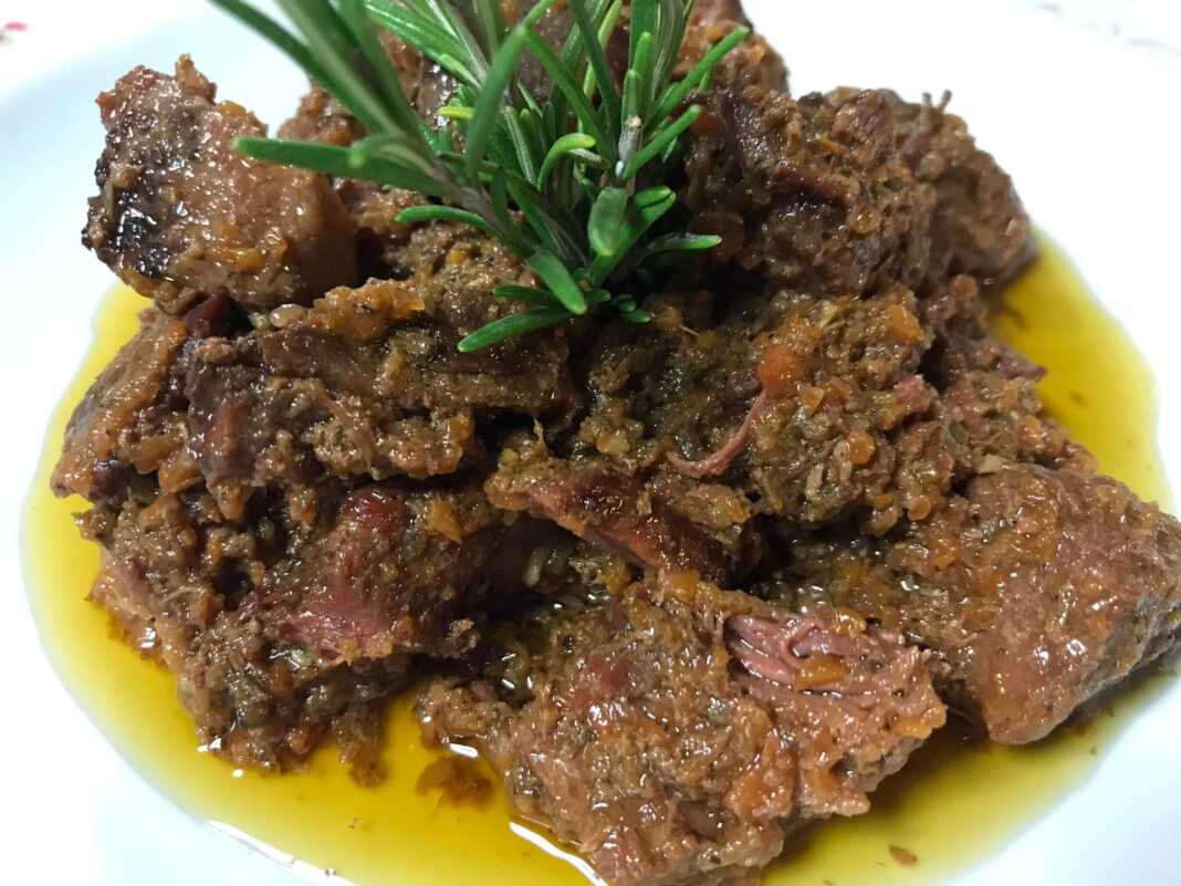 αγριογούρουνο στην κατσαρόλα