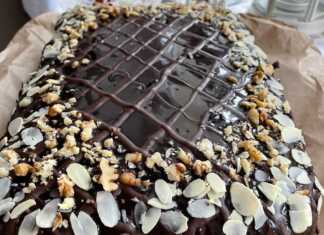 Κέικ Μελιού με σοκολάτα