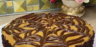 Τούρτα κέικ με κρέμα Dulce de Leche και γκανάς σοκολάτας γάλακτος.