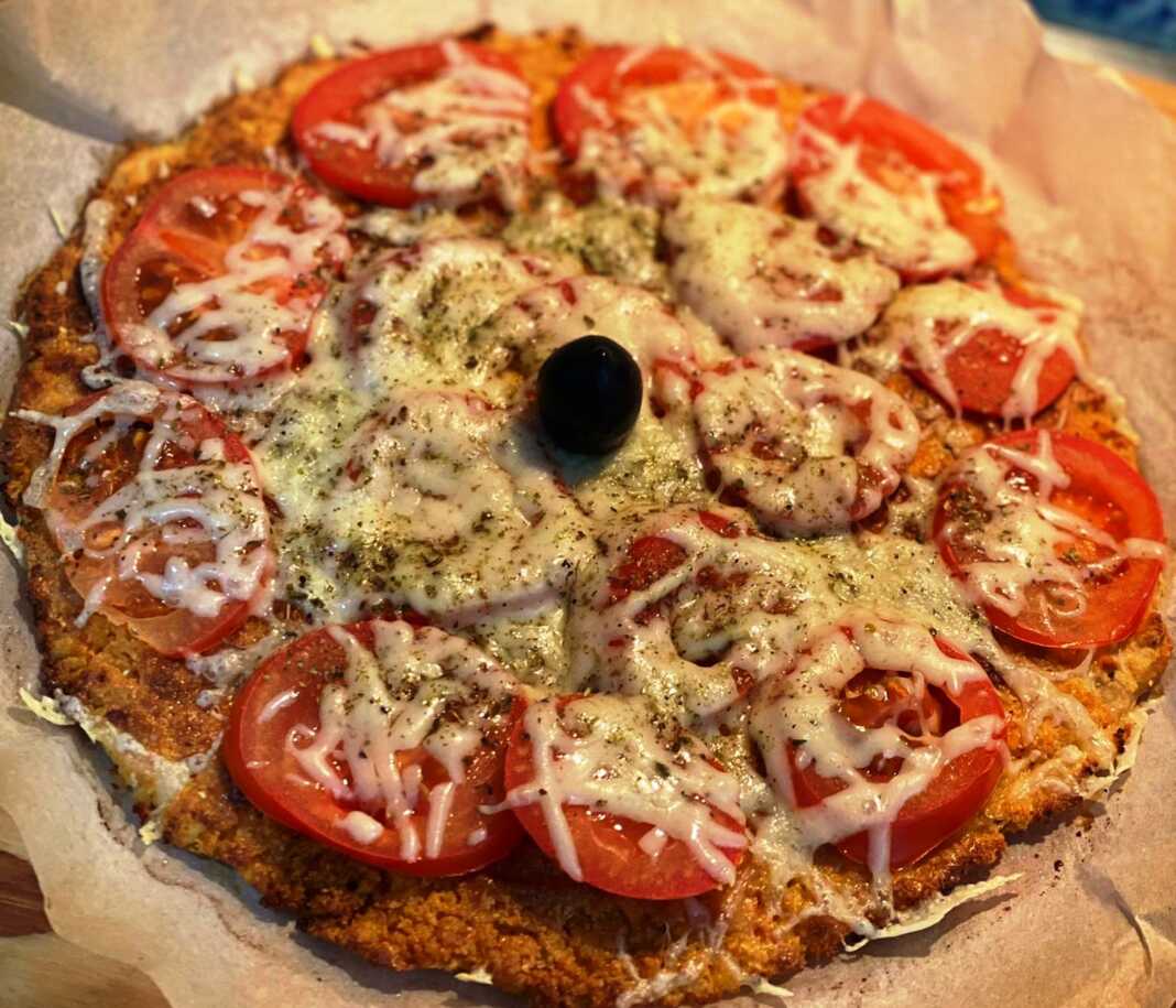 Κέτο πίτσα μαργαρίτα