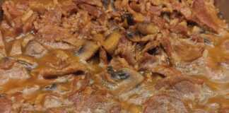 Χοιρινό με σάλτσα μανιτάρια στο φούρνο