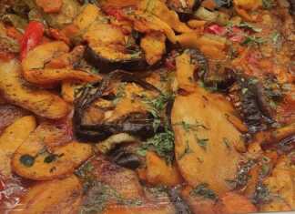 Μελιτζάνες με πατάτες στον φούρνο