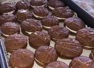 Μπισκότο σοκολάτας με κρέμα