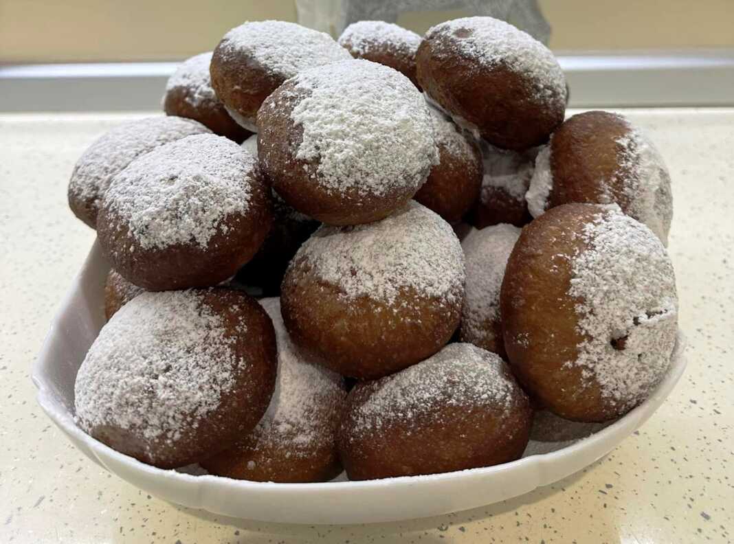 ntonats Ντόνατς με γέμιση