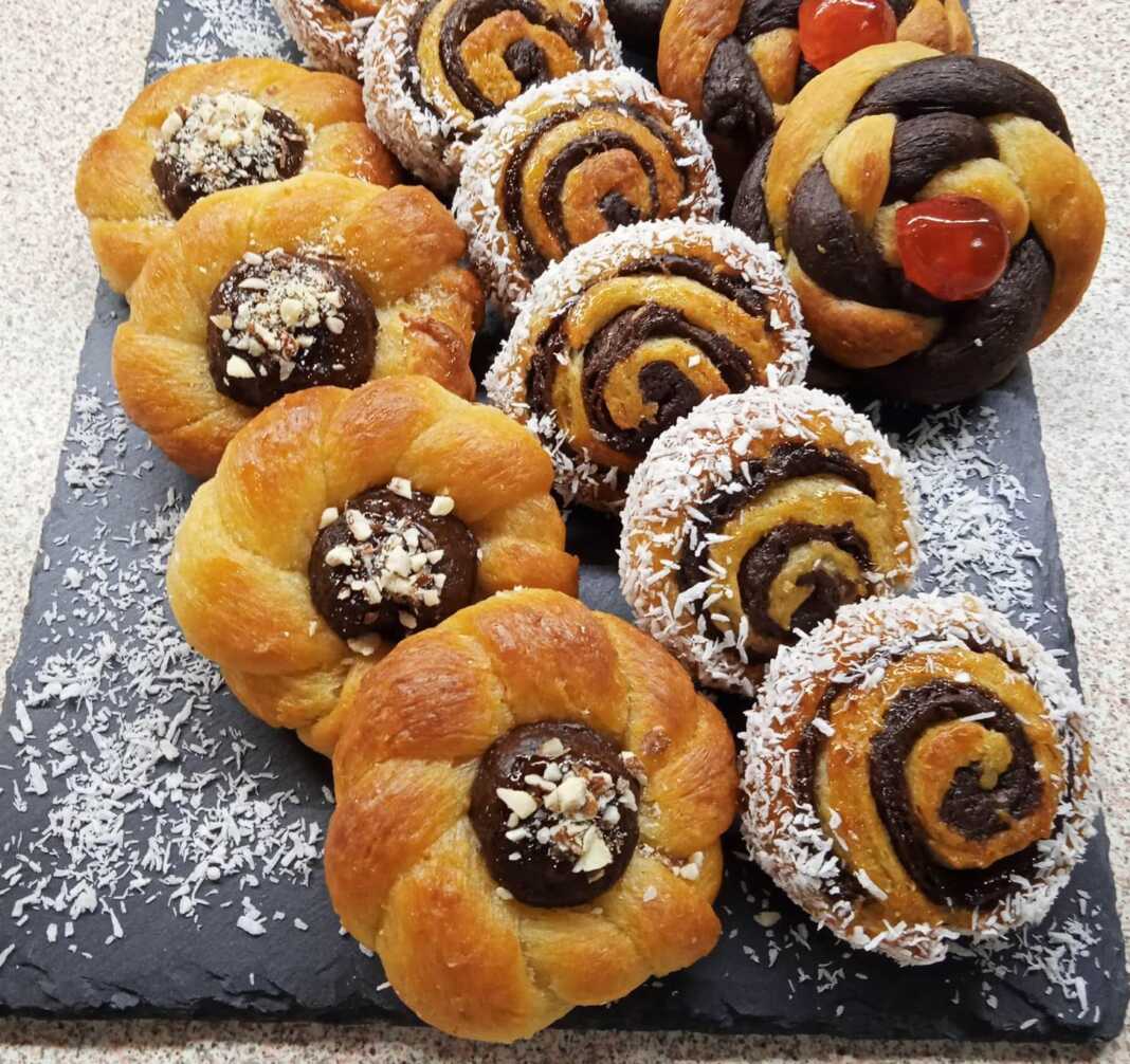 RoksakiaSiropi Ροξάκια με ινδοκαρυδο