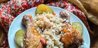 λαχταριστό κοτόπουλο φούρνου με ρύζι και λευκό κρασί