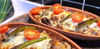 Νόστιμο πιάτο με κρέας και μανιτάρια Νόστιμο πιάτο με κρέας και μανιτάρια