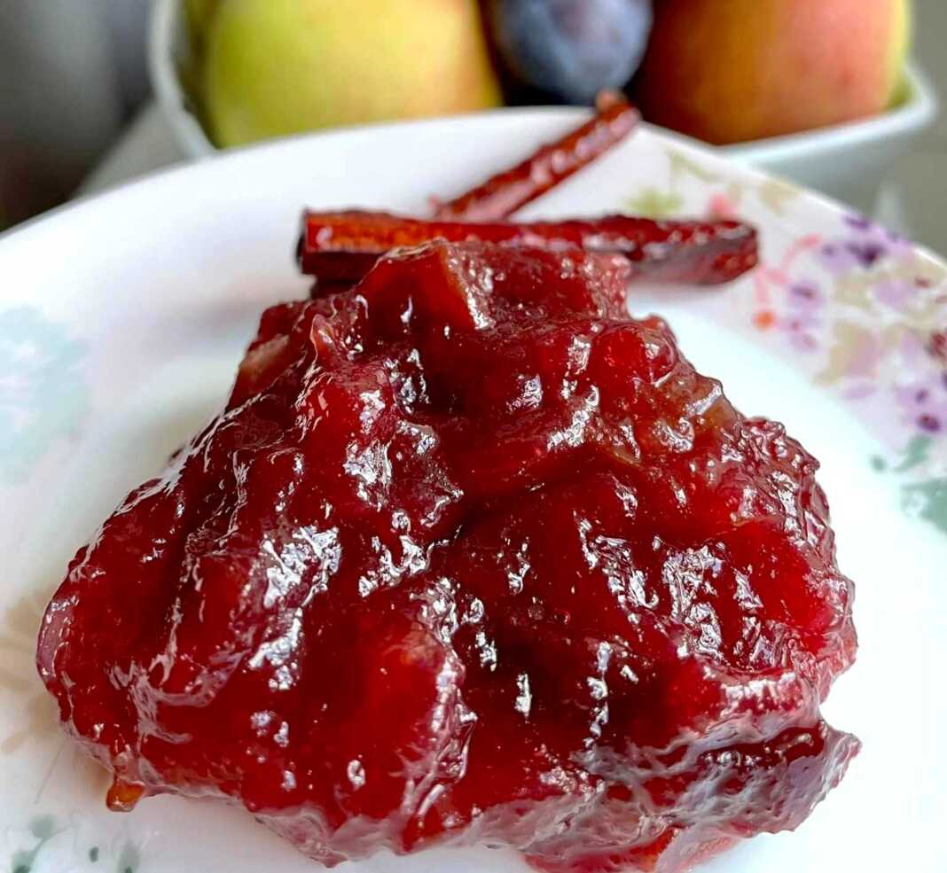 Μαρμελάδα δαμάσκηνο και μήλο