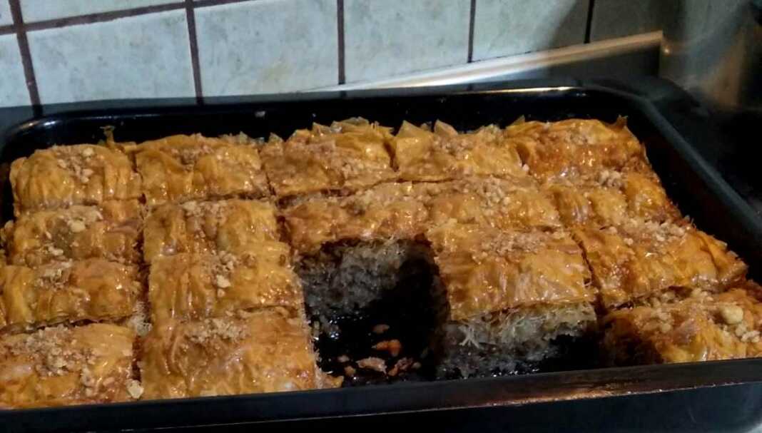 Μπακλαβάς-Κανταίφι 