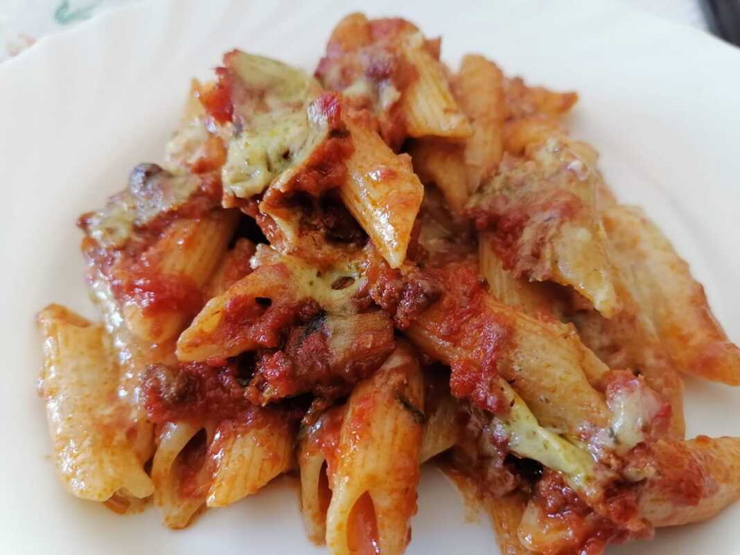 penes ragou pesto Πένες ραγού με πέστο και τυριά