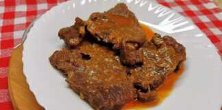 Μοσχαρίσιο σνιτσελ κοκκινιστο (εσκαλοπ)