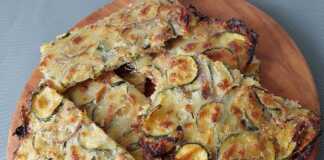 Αλμυρή πίτα με βάση τα κολοκυθάκια