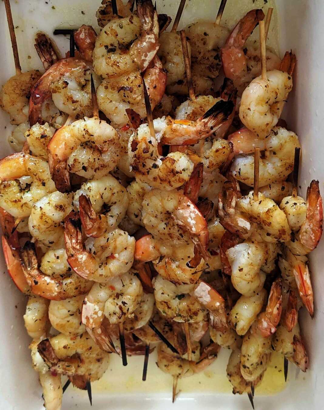 garidesSouvlaki Γαρίδες σουβλάκια μαριναρισμένες σε λαδορίγανη