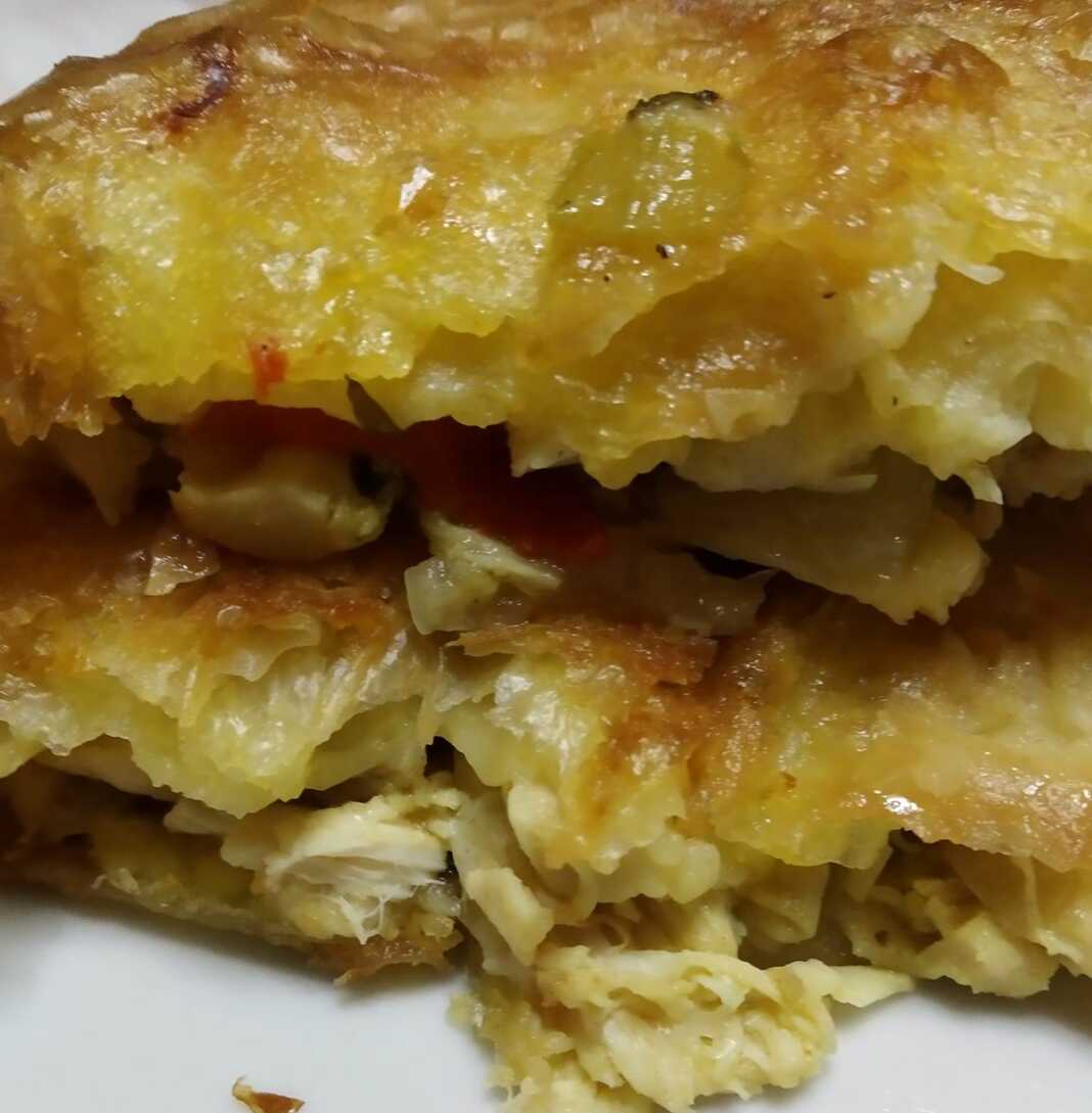 kotopita Κοτόπιτα με φύλλο κρούστας μετατρεπόμενο σε χειροποίητο