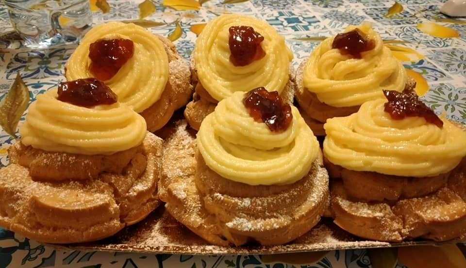 soudakiaKrema Σουδάκια με κρέμα