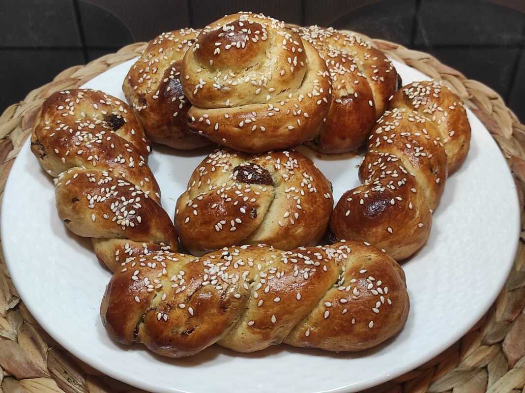 σταφιδόψωμα