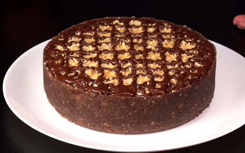 torta2Kremes1 Τούρτα Μπισκότου με 2 κρέμες