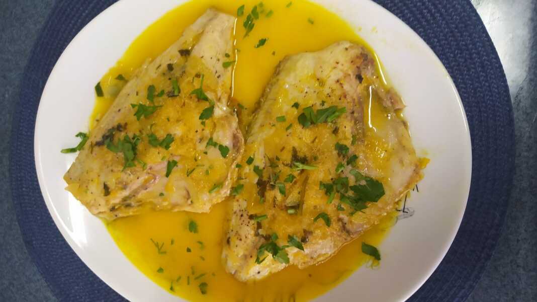 tsipouraPortokali Τσιπούρα σε σάλτσα πορτοκάλι