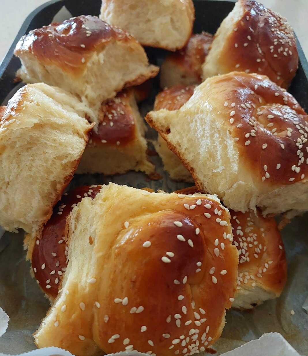 Τσουρεκάκια