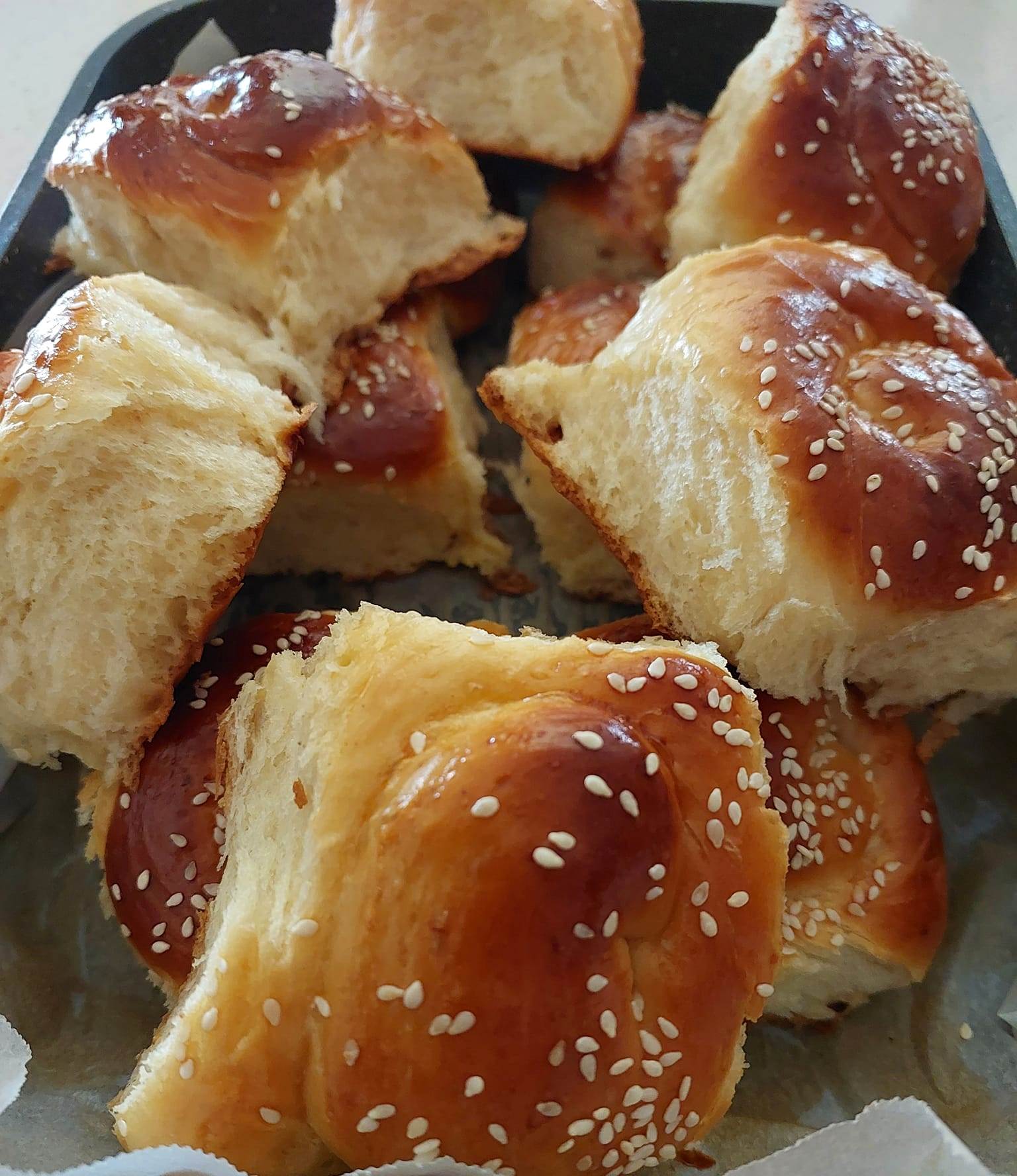 Τσουρεκάκια