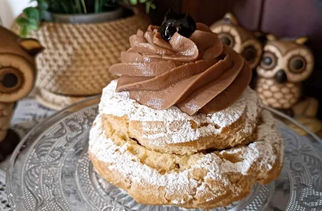 Ζεπολε με κρέμα σοκολάτας