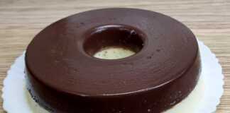 Μία ολόκληρη Κρέμα-πουτίγκα χωρίς φούρνο, με δύο στρώσεις, σοκολάτας και καρύδας