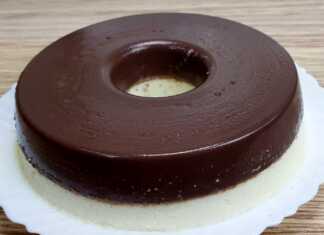 Μία ολόκληρη Κρέμα-πουτίγκα χωρίς φούρνο, με δύο στρώσεις, σοκολάτας και καρύδας