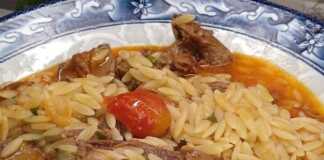 Μοσχαράκι με κριθαράκι στην κατσαρόλα