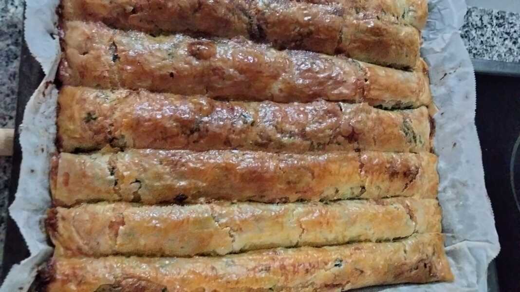 Ρολά με πράσο & τυριά