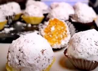 Παραδοσιακά Αμυγδαλωτά με Βερίκοκα