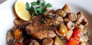 Τηγανητές μπριζόλες με μανιτάρια.