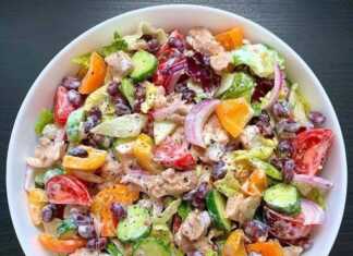 Σαλάτα με κοτόπουλο και λαχανικά