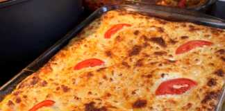 Λαζάνια, πιπεριες, μανιταρια, τυριά κ μπεσαμέλ