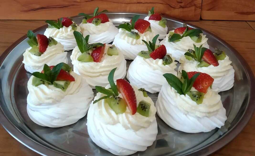 Μπεζέδες με κρέμα