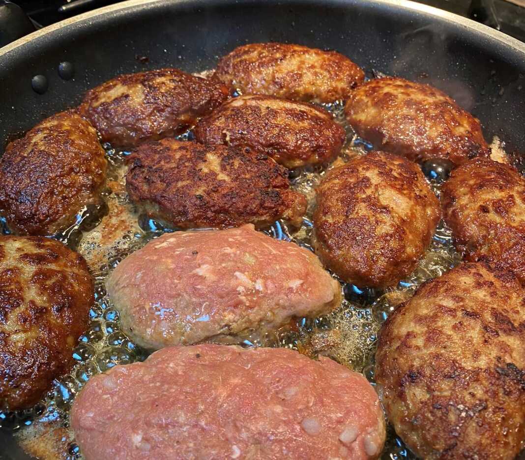 Μπιφτέκια με πατάτα