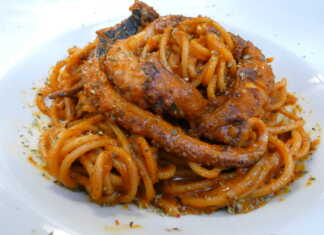 Μακαρονάδα με χταπόδι