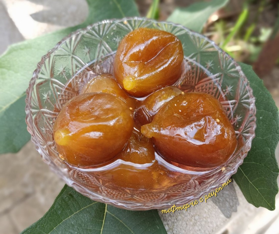 GlykoSika Γλυκό του κουταλιού με ολόκληρα Σύκα