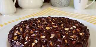 Κέικ διαίτης με βρώμη κακάο και μπανάνες