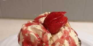 Παγωτά Καραμέλα σε μπολάκια απο σοκολάτα