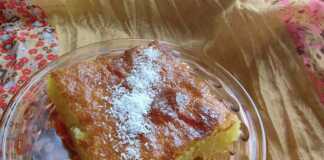 Μια κλασική συνταγή Ραβανί από το τετράδιο της μητέρας μου Μια φέτα από αφράτο και ζουμερό ραβανί με σιρόπι και τριμμένη καρύδα.