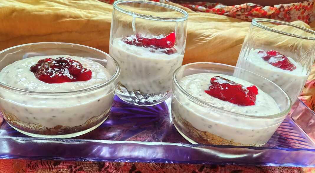 Cheesecake με γιαούρτι σε φλιτζάνια