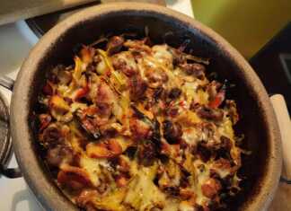 Κοτόπουλο και χοιρινό με λαχανικά στο πήλινο