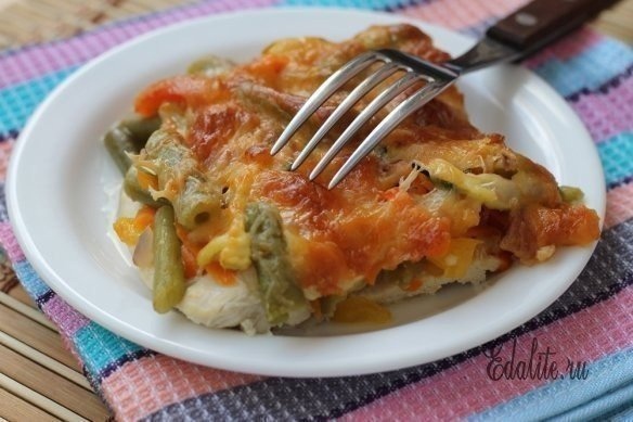 Φιλέτο κοτόπουλου με λαχανικά στο φούρνο