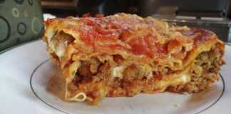 Λαζανια με κεφτεδάκια